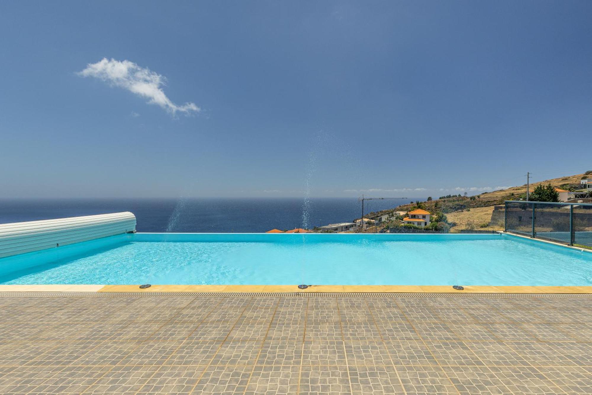 Villa Pascal By Rmz Estreito Da Calheta Eksteriør billede